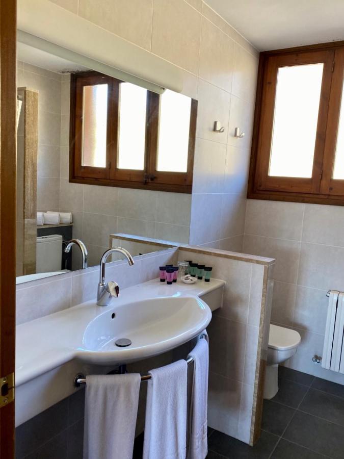 Campalans Hotel Rural Bungalows Mobilhomes Borreda Ngoại thất bức ảnh